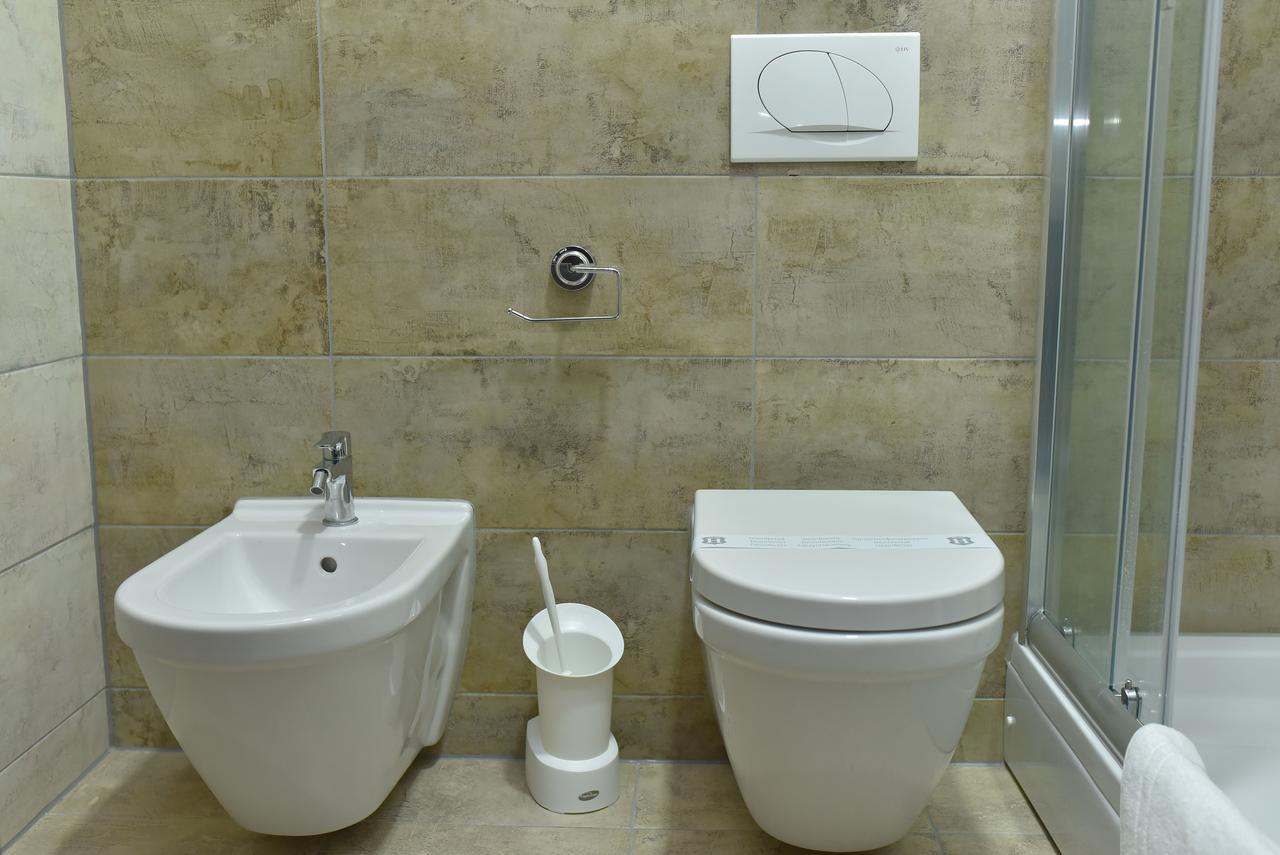 Motel Grand Velika Kladusa Luaran gambar