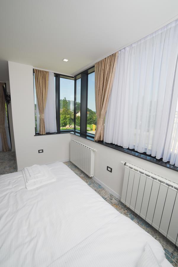 Motel Grand Velika Kladusa Luaran gambar