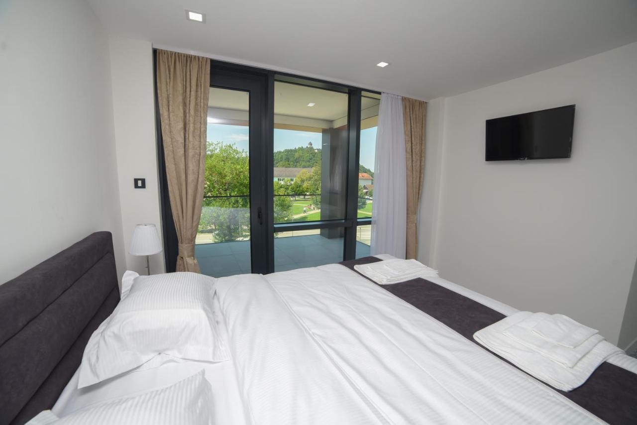 Motel Grand Velika Kladusa Luaran gambar