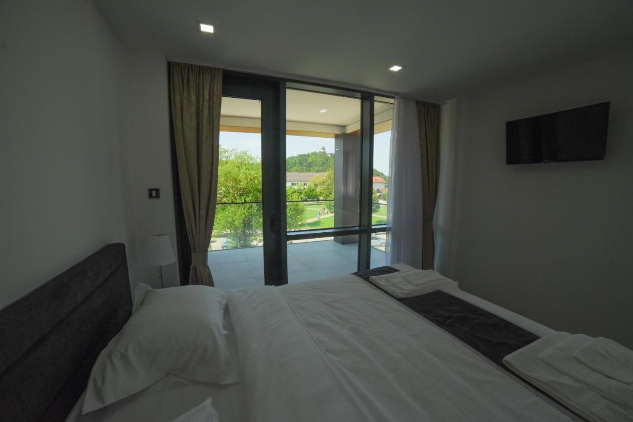 Motel Grand Velika Kladusa Luaran gambar